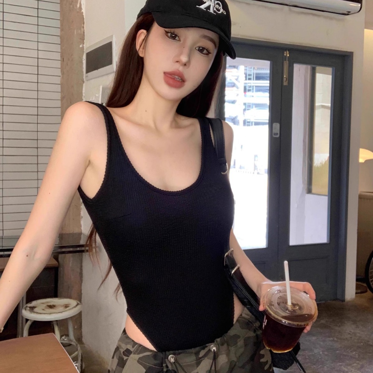 Tank Top Ribbed - 블랙 스트랩 바디수트 섹시한 백리스 리브